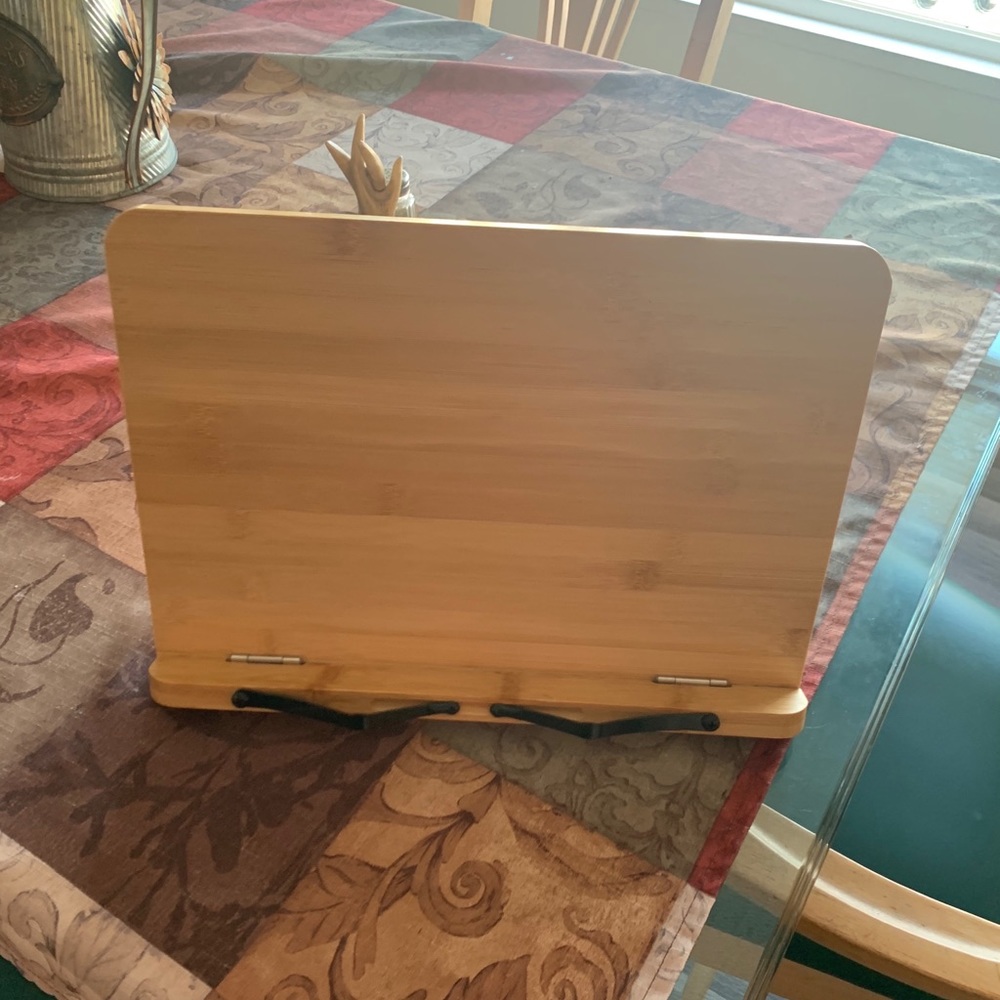 Cookbook stand
